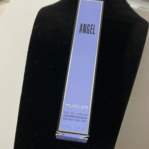 Mugler Angel Eau de Parfum in Blue Box